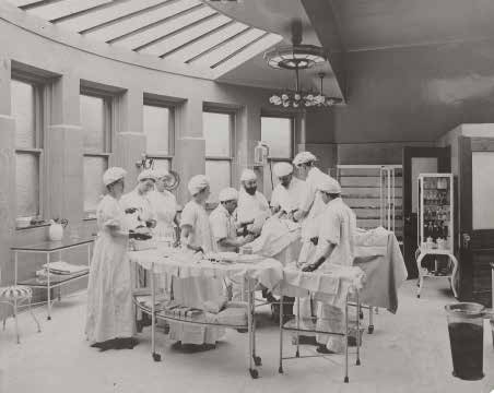 SSHFoundation's tweet photo. #History is important to UPMC Shadyside. Our hospital is built on a legacy of excellent patient care even when our ORs looked like this! https://t.co/miZm1HtNJu