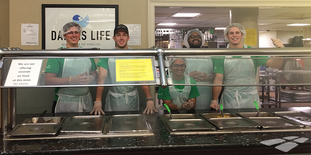 GuideStone's tweet photo. Our interns are volunteering at @DallasLife today! Love seeing their hearts for service. #GuideStoneGives https://t.co/eiqIQmrq8f