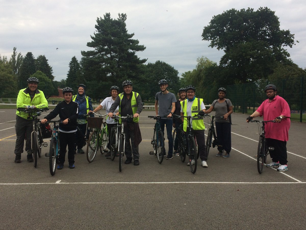 CycleSouthBrum's tweet image. Fabulous group at Ride Active tonight!  All ages and abilities including beginners. Join us every Thursday.  cyclesouthbrum.com/ride-active/