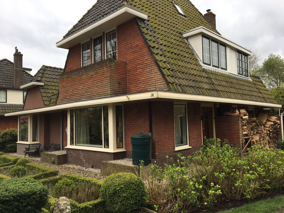 Na de bouwvak werkzaam met de volgende projecten! #hollandserading #loenenaandevecht #breukeleveen vandeborschilderen.nl