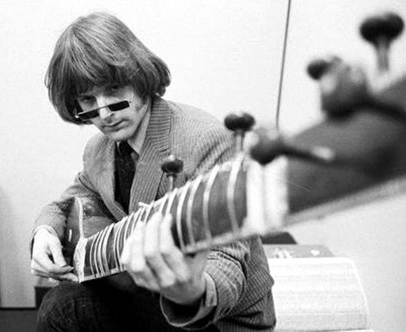 Happy 75th birthday to Roger McGuinn, frontman for The Byrds! 