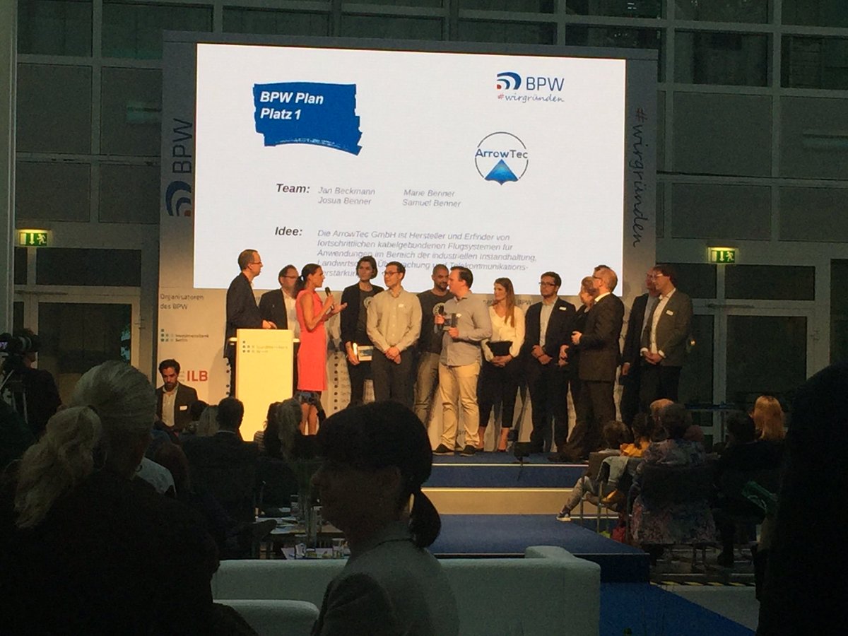 Congrats an die Siegerteams in #BPW Plan #ArrowTec #BeamXpert <a href="/coplannery/">CoPlannery</a> #wirgründen