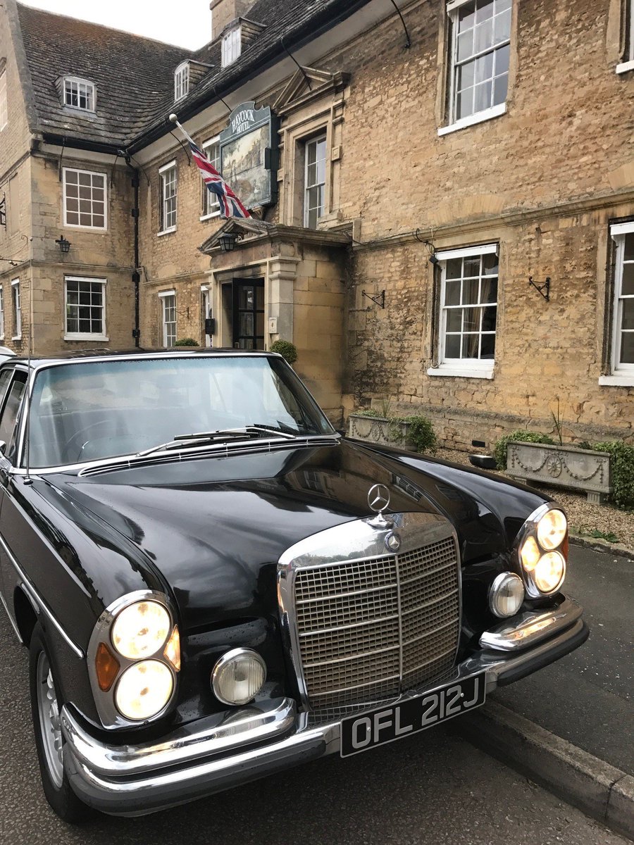 Rockstarscars's tweet photo. The Beast was on Prom duty tonight near Stamford, hope Beth has good night, saw some amazing cars inc a 458, Phantom DHC &amp;  PM Pheonix van! https://t.co/SytqCtD0Vp