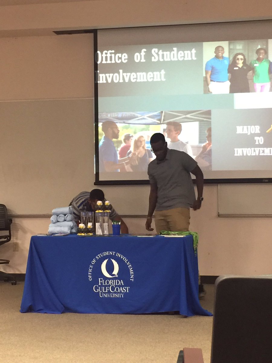 fl_nikonGirl's tweet photo. Waiting for our next session...#getinvolved #FGCUEVO https://t.co/yhXgbC8z4r