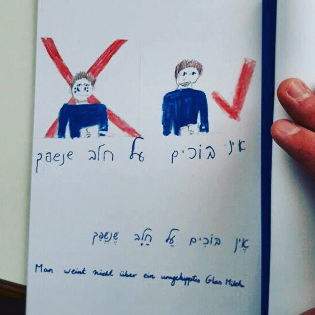DIFDVolunteer's tweet photo. #tbt when our #israeli #difdvolunteer taught #hebrew sayings to his school class in #germany#easyhebrew#שגרירים #לומדיםעברית #גרמניה #ישראל https://t.co/49Y9u2xrij