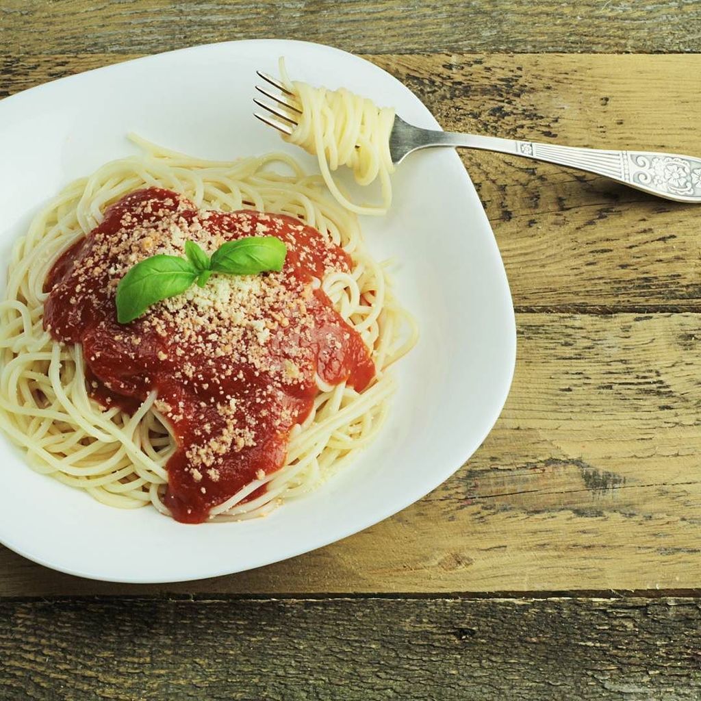 CleanHealing's tweet photo. Can't go wrong with spaghetti for lunch!!! .
.
.
.
.
.
#cleanhealing #organic #vegan #theclear™ #foodpic #foodie #lunchtime #foodpics #deli… https://t.co/W1VnqDaGoR