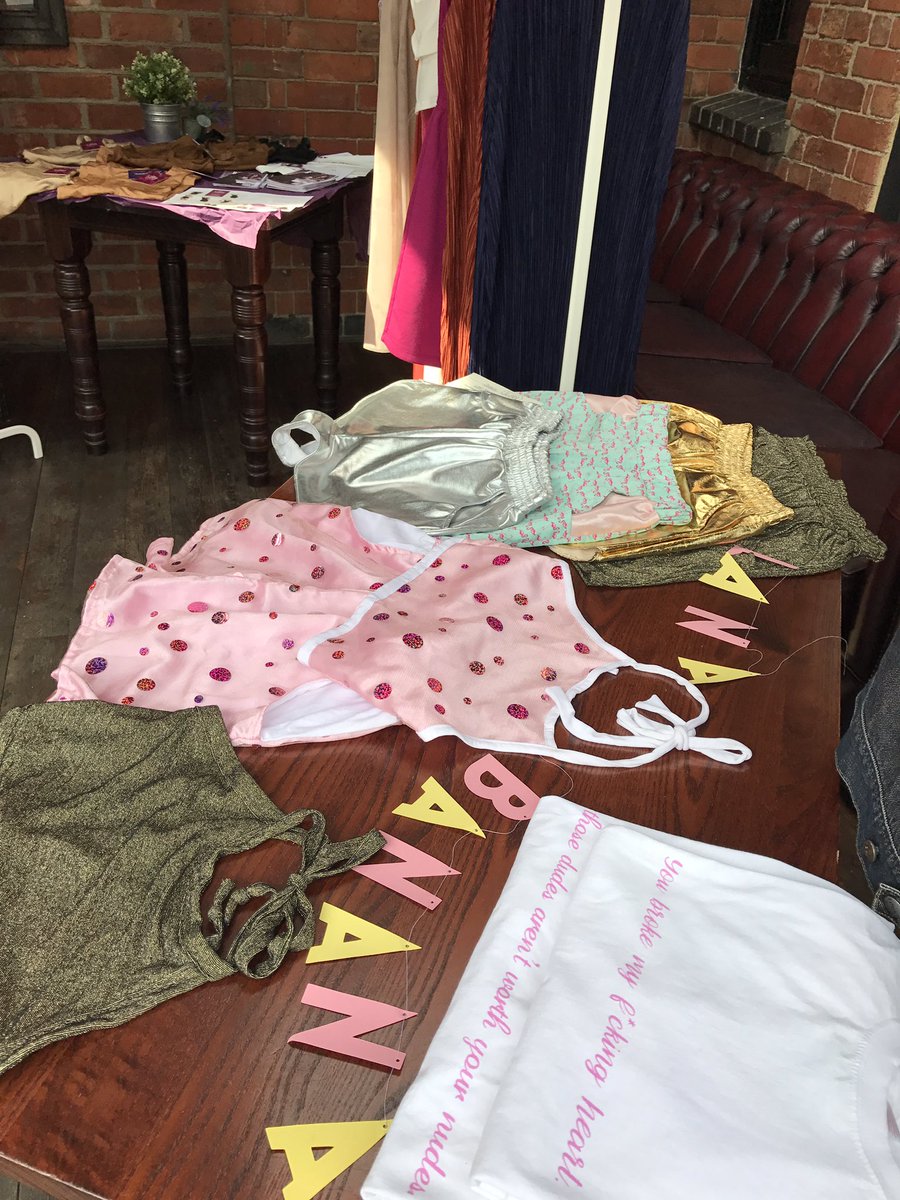 TheStyleHouse_ tweet picture