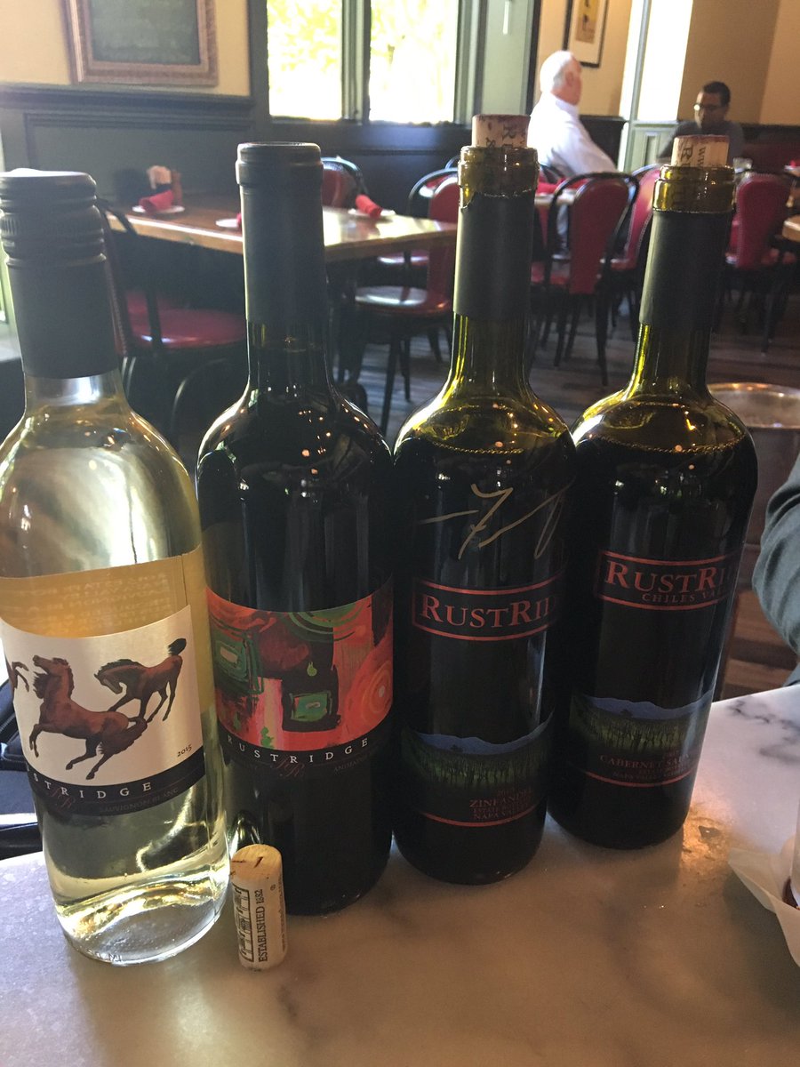 Texas Wineaux tweet media