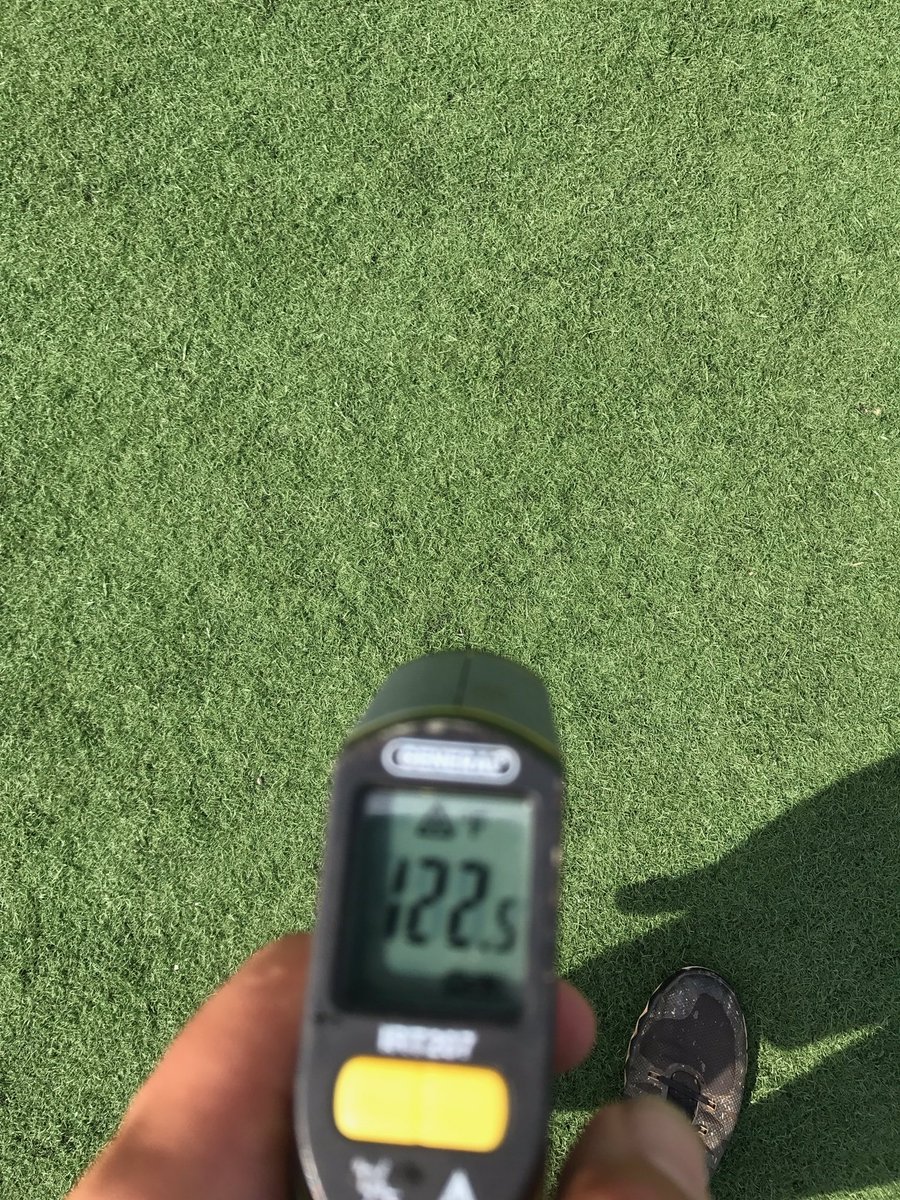 ClaytonDame's tweet image. Temp 91 real feel 105. Grass asphalt and plastic. 🔥