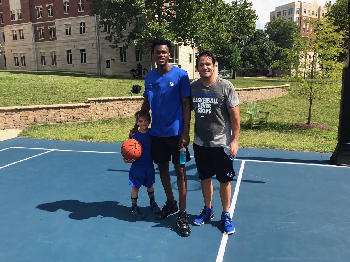 KentuckyMBB's tweet image. Our man @MrJoshHopkins went through a few shirts while shooting #HorseWithTheCats today. RT this and you could win one of them. Seriously!