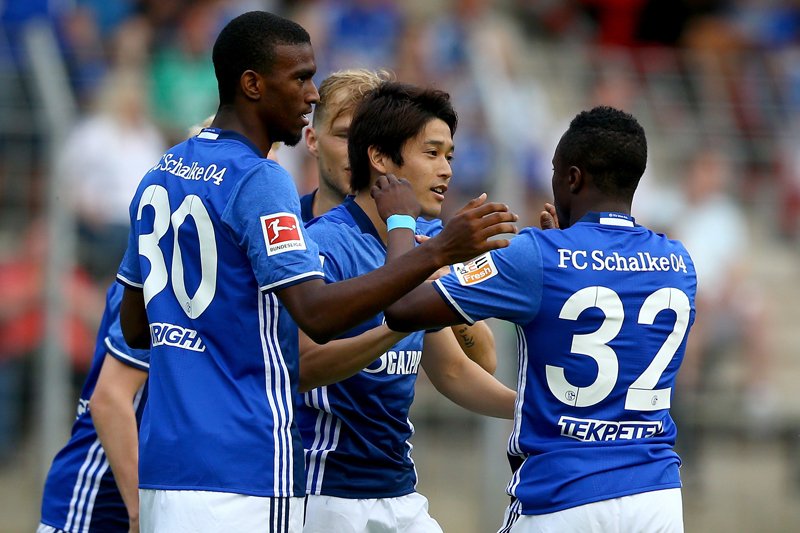 🇩🇪完全復活へ🇯🇵 シャルケ内田、練習試合での2発は「すごく嬉しい