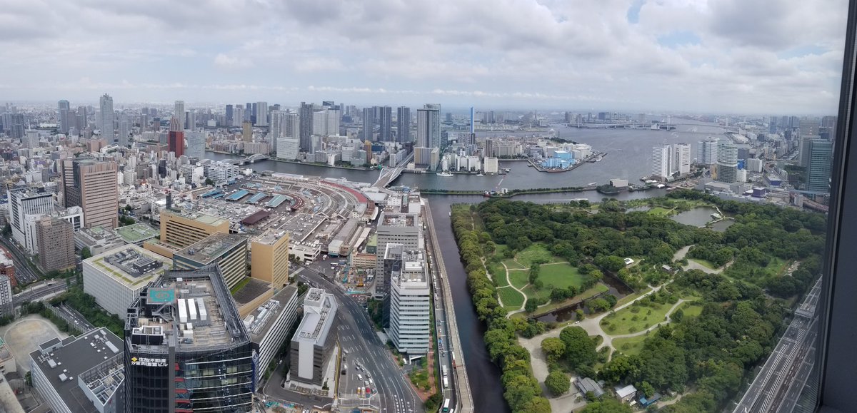 HankDesigns's tweet image. Hank is in Tokyo today.