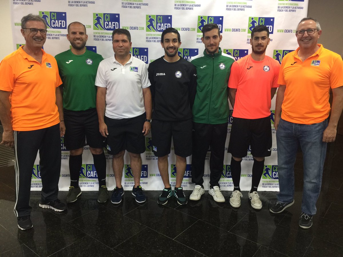 🤔¿Estás cansado por la monotonía y el desinterés de tu actual club?

😳 ¿has abonado ya una cuota? 

👉 Te la descontamos 

🖐 Ven con nosotros