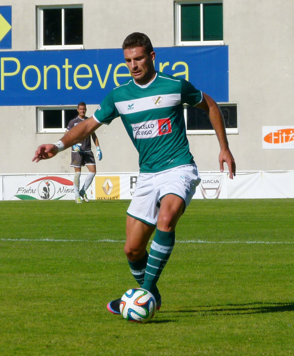 Fichado Adrián Pazó, gran persona que regresa a su casa en O Vao, el @CoruxoFC1 se refuerza mucho más la defensa >> goo.gl/oVCGvr