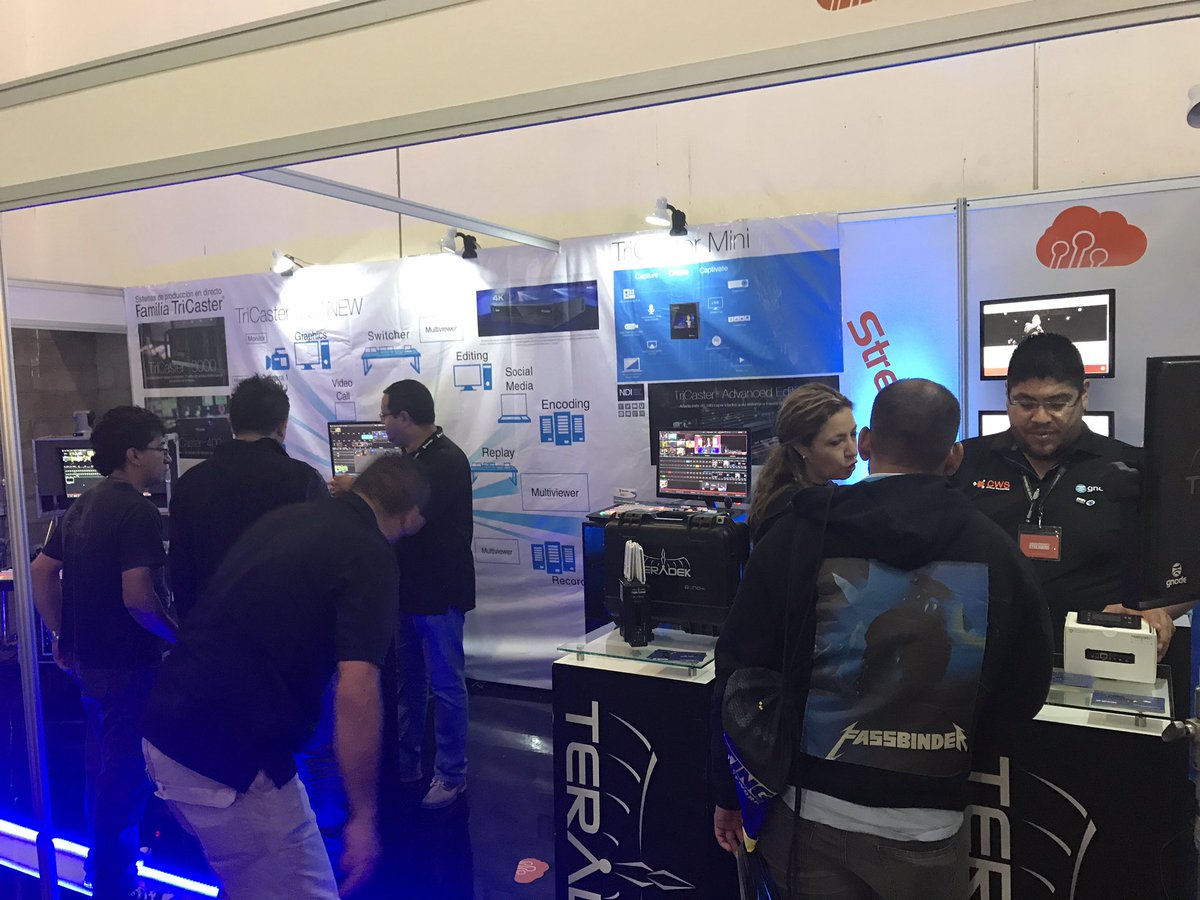 conceptows's tweet photo. Segundo día de actividades en #ExpoTelemundo en el #WTC. No se olviden de pasar a saludar en el Stand D9 #Streaming #TriCaster https://t.co/HmrsFL9szm