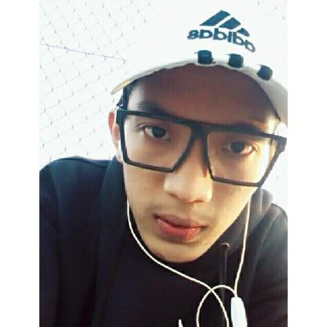 ayo pergi bersamaku on #BIGOLIVE bigo.tv/sid/2113114910…