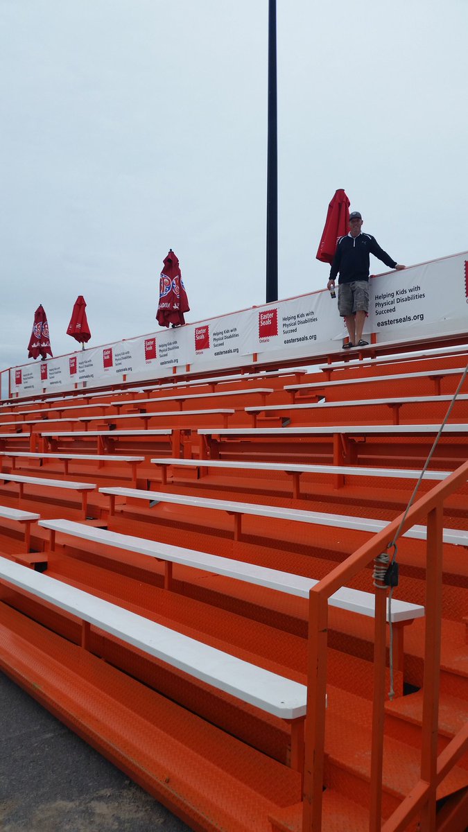 Smashed 2017 all set &amp; all about the grandstand!  <a href="/bostonpizza/">Boston Pizza</a> chemong <a href="/EasterSealsON/">Easter Seals Ontario</a> #helpingkidsbekids <a href="/myptbo/">My Peterborough</a> <a href="/CHEXNewswatch/">CHEX News on Global Peterborough</a> Fri&amp;sat 9-9