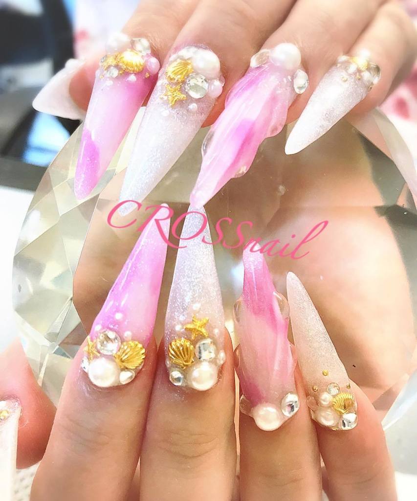 スカルプ狂crossnail なんだかんだで最近よくでる人魚の鱗ネイル 短いジェルでもかわいいけどやっぱりクロスネイルではロングで 人魚の鱗 人魚の鱗ネイル スカルプ スカルプ専門店 スカルプつけ放題 円 スカルプネイル ロン T スカルプ狂crossnail なんだかんだで最近よくでる人魚の鱗ネイル 短いジェルでもかわいいけどやっぱりクロスネイルではロングで 人魚の鱗 人魚の鱗ネイル スカルプ スカルプ専門店 スカルプつけ放題 円 スカルプネイル ロン T