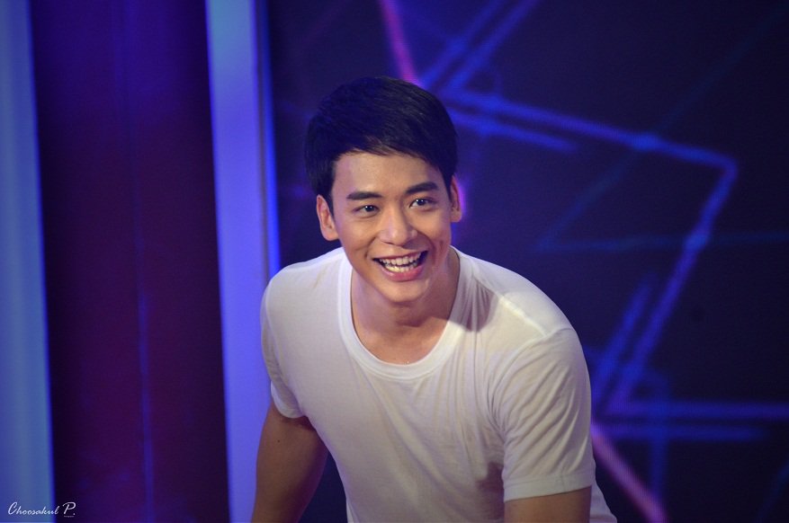 DG_BIEFAN's tweet photo. Smile π#biesukrit_w #biesukrit #Thecreativity #makrohoreca https://t.co/ubspLH3U4n