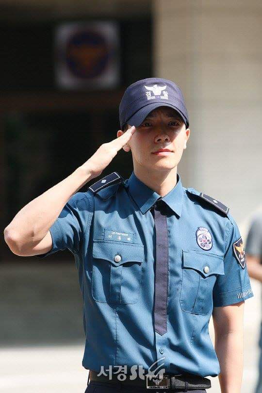 HeeeHoney's tweet image. Eunhyuk is back....💙
Donghae is back..💙
Eunhae is back...😍
#WelcomebackDonghae