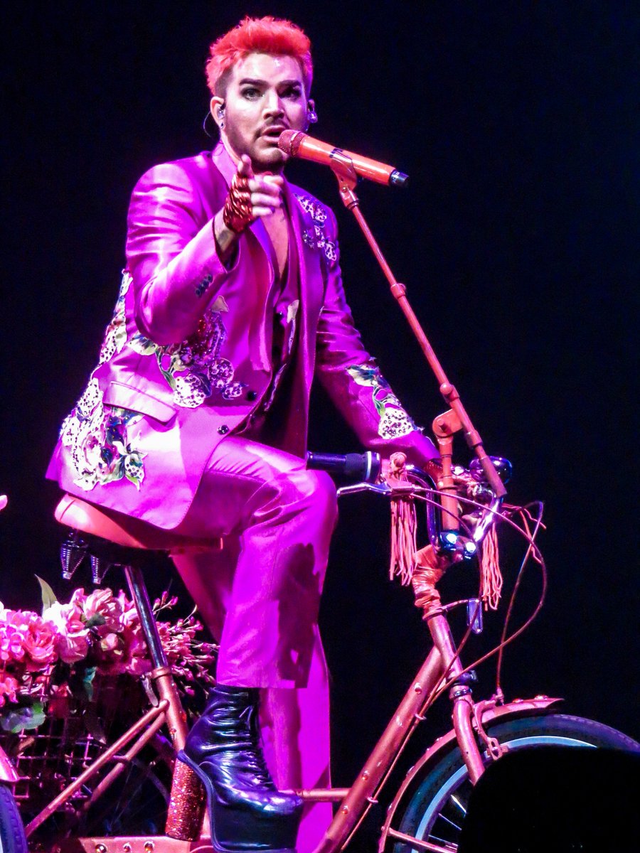 Singer #AdamLambert #KansasCity #BicycleRace 7-9-17 <a href="/adamlambert/">ADAM LAMBERT</a> <a href="/DrBrianMay/">Dr. Brian May</a> <a href="/OfficialRMT/">Roger Taylor</a> <a href="/QueenWillRock/">Queen</a> <a href="/milkywayfairy/">milkywayfairy</a> <a href="/DorothyRivers/">Dott Glambert</a>