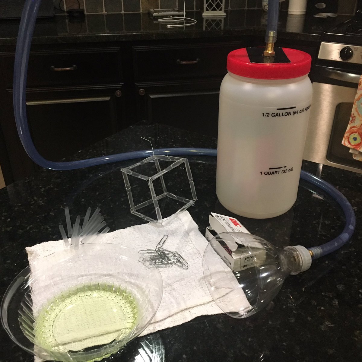 EEEKscience's tweet photo. I've been hard at work in my kitchen this week creating some new surprises for a show in League City. #ScienceRocks #PartyLikeAScientist https://t.co/j78OY9NcOt