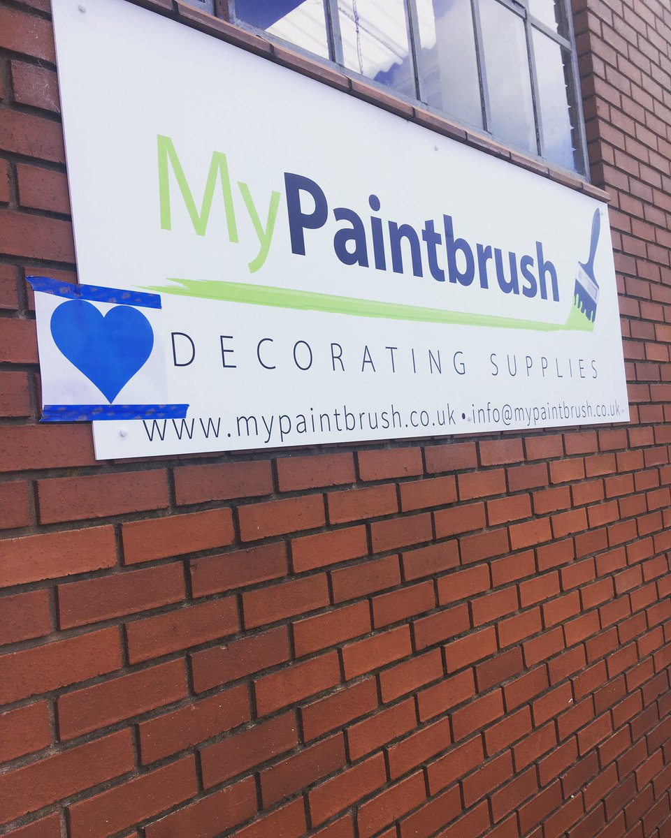 A blue heart outside today for the amazing little man. Hope you have an amazing send off Bradley 💙