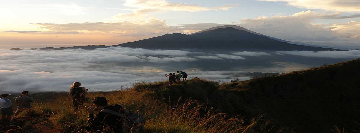 zanzibar_travel's tweet photo. How Is #MountMeruTrekking Simpler Or Arduous? https://t.co/8ispxKyjNN https://t.co/LoFWvuy7NA