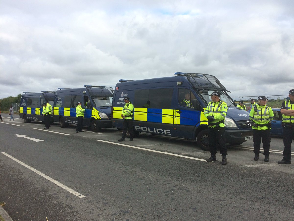 .<a href="/phnat/">PhotoNoTerrorist</a> .<a href="/LancsPolice/">Lancashire Police</a> blocking pressaccess again Sargent just used pressure point on my kidney <a href="/NUJofficial/">NUJ</a> .<a href="/policemonitor/">Netpol</a> .<a href="/frackfreelancs/">Frack Free Lancs</a>