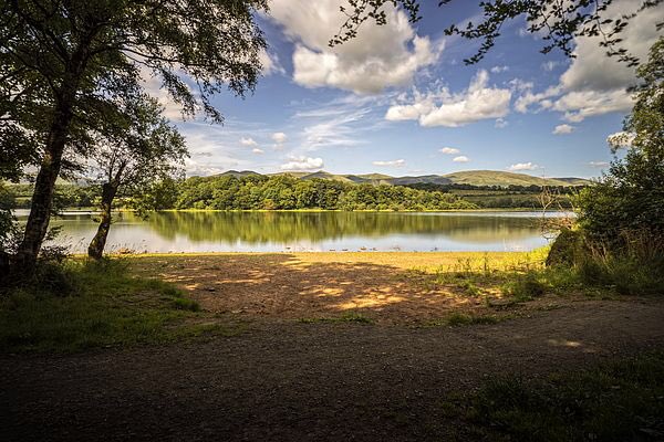 Kids bored with school holidays already? Why not pack a picnic &amp; head to Gartmorn Dam for the day. There's loads to do #Clackmannanshire