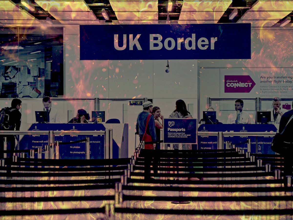 The UK risks a #Brexit customs 'horror show' ow.ly/xhlT30dCAWf #FreshtalkHeadlines