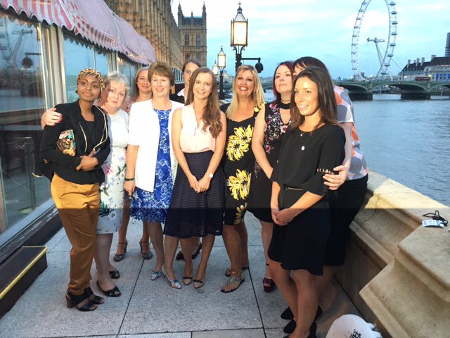 cbitlisa's tweet photo. #cbitLDNlaunch @cbituk @Purplepleate @AmeliaLarard @louwilkie @Rachelcbit @CbitGerard @CbitFiona ๐#teamwork https://t.co/Z0T5iv6mm1