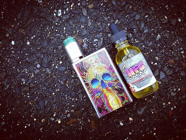 smileyeliquid's tweet photo. https://t.co/yaJepiIDIu from smiley_e_liquid https://t.co/oaa8Q8Egso