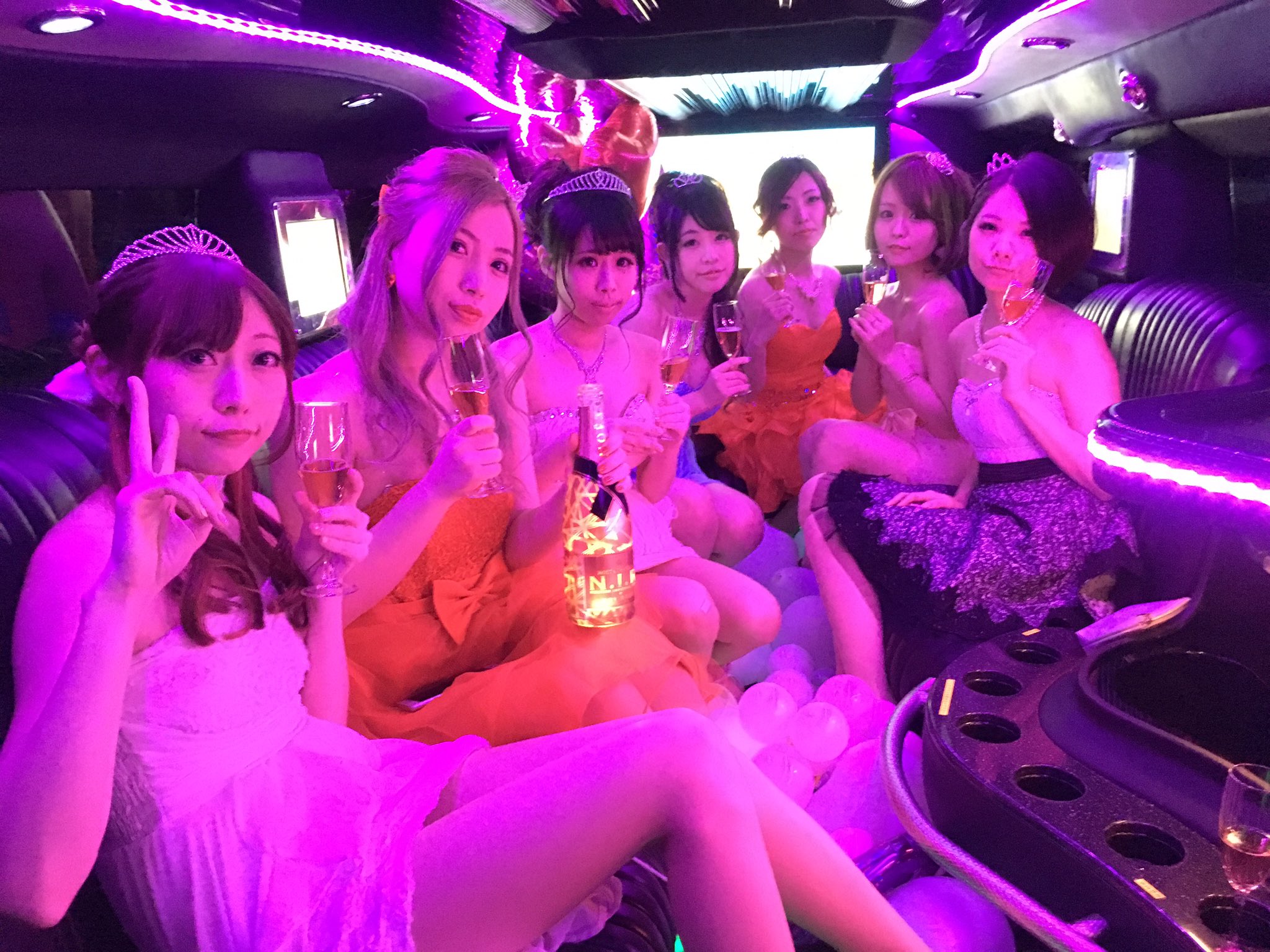 ট ইট র ボカロアニソンバー ツインテール札幌 ツインテール札幌アルバイト募集 ボカロバーサイドor特撮アニソンバーサイドにてキャストとして働ける18歳以上の女の子を大募集 1日体験あり 短期でも大丈夫 ゲーム ボカロ 特撮 アニソン好きなら楽しく