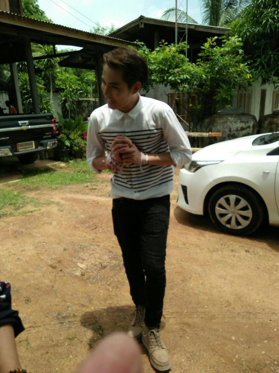 VISET13's tweet photo. คนเราเนาะขนาดตุ๊กตาแมวยังถนุถนอมขนาดนี้แล้วแมวเป็นๆยิ่งเป็นพิเศษไม่ใช้หมีควายจะได้ถีบง่ายๆ https://t.co/IRRHerRkf4