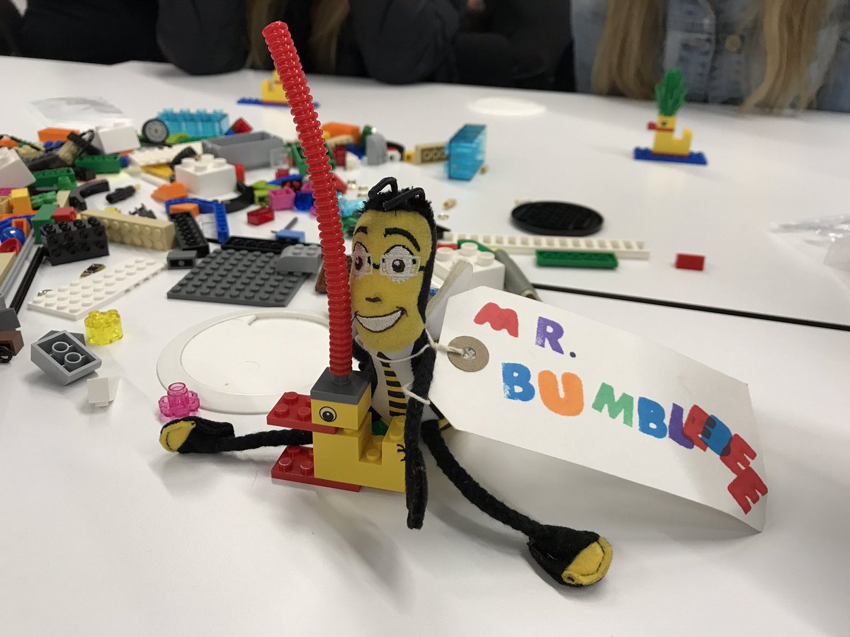 Estherbalmana's tweet photo. We enjoy with LSP at #playlearn17 @mrbumblebeetoy https://t.co/045E3K5cF3