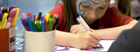 This weekend make your own ele-puppet &amp; learn about the beautiful elephants the UK Border Force try to protect ow.ly/H6R230dCLMk