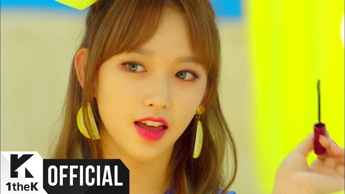 Cosmic Girls reveal MV for summer track 'Kiss Me'
allkpop.com/article/2017/0…