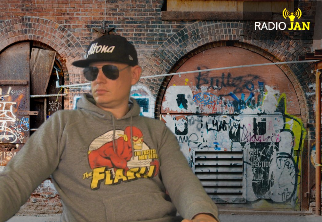 60 minutes.
chess24.com/en/live/video/…
#kumite
#c24live
#chesstickles