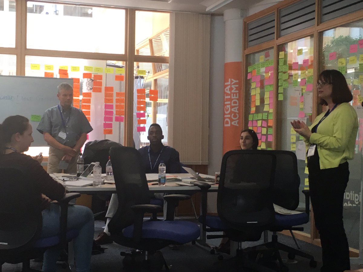 GDSacademy's tweet photo. Great show and tell with cohort 59 and #LeedsIntern @LeedsUniCareers thank for coming https://t.co/LGbaMU4v9H