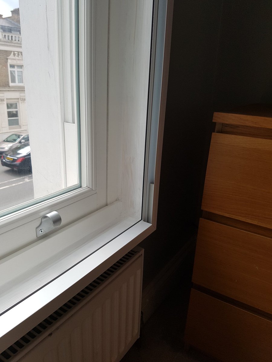 sesecondary's tweet photo. Counterbalanced vertical sliders fitted in Merton road for #soundreduction with before and after sound level readings.
#sesecondary https://t.co/iWAAoYsfci