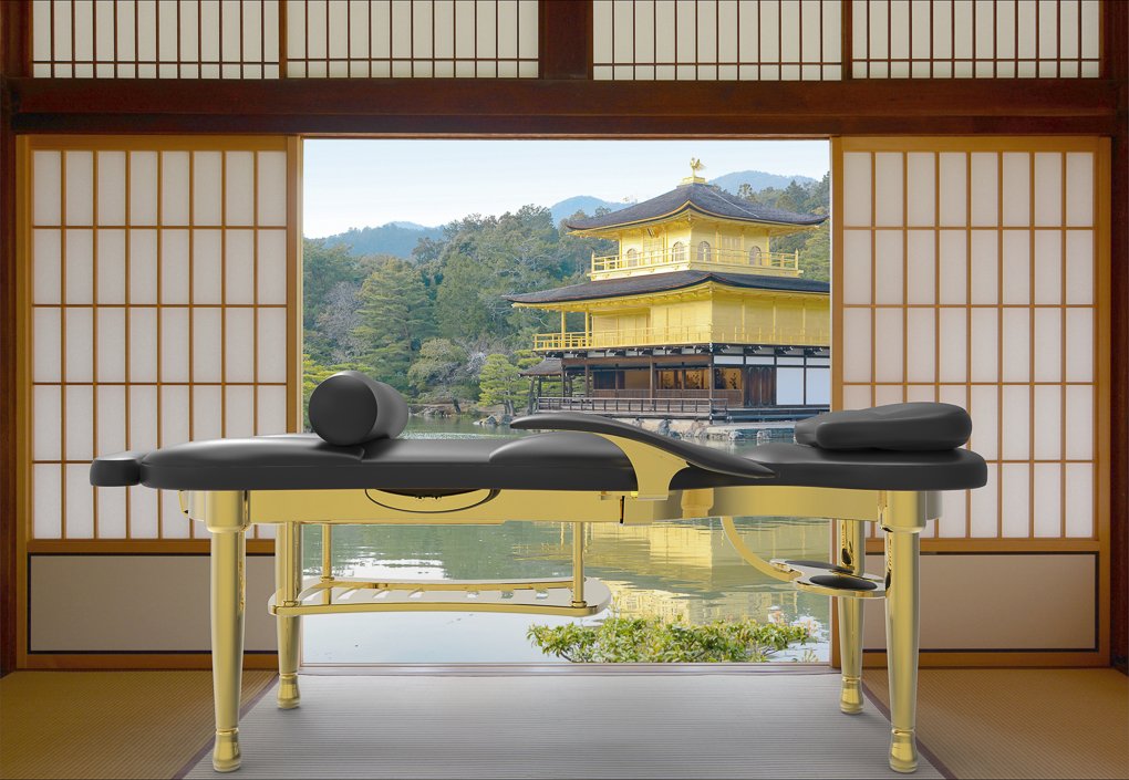 The worlds finest #massagetable a sight to behold. #GOLD #luxuryliving #superyachts #bespoke