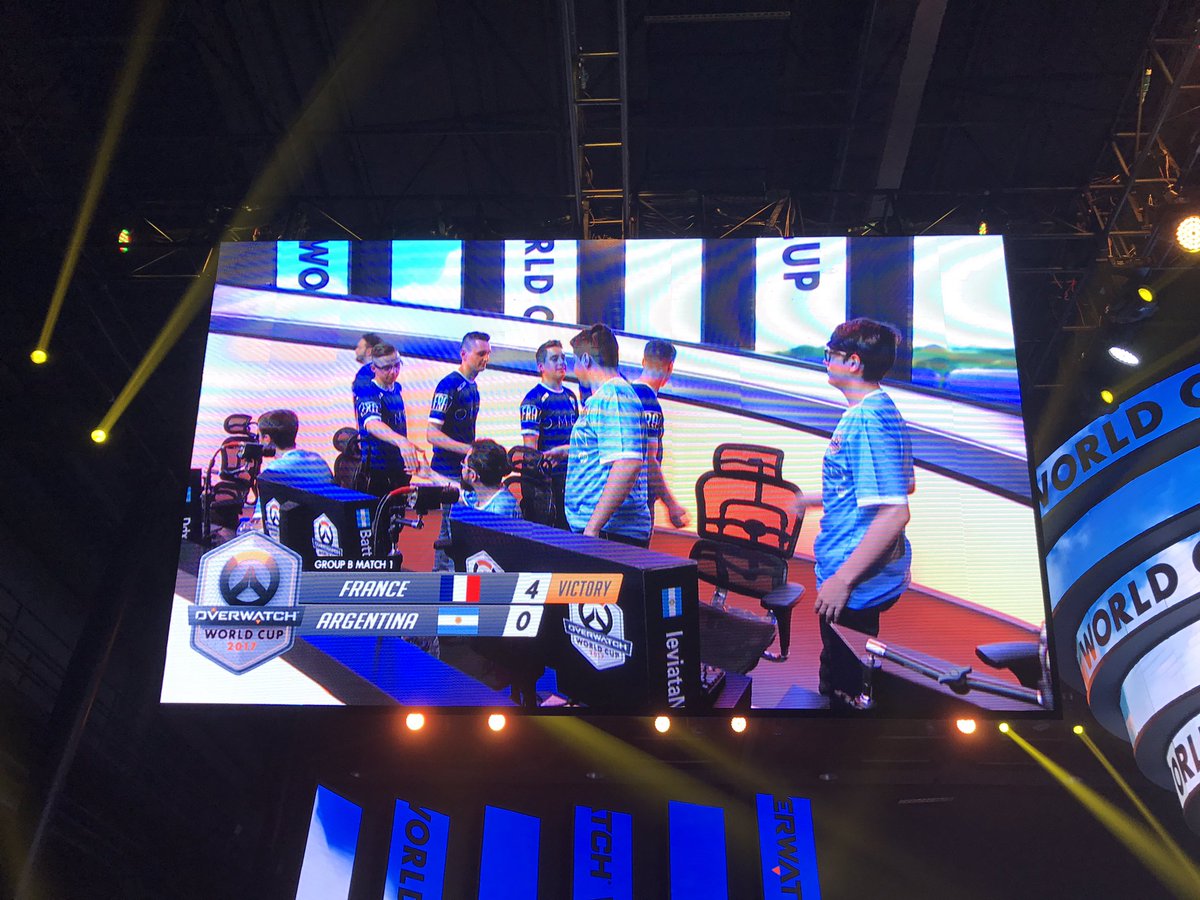 avecle6's tweet photo. VICTOIRE de la FRANCE contre l'Argentine 4-0 ! #avecle6 https://t.co/xqZMRf5vks