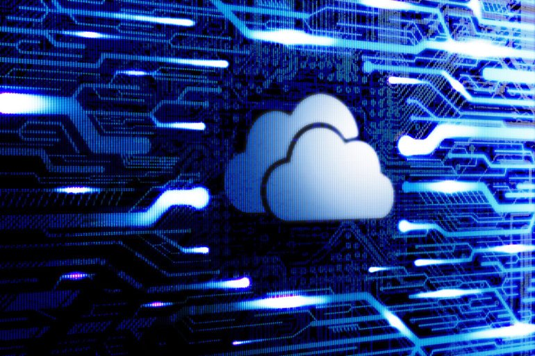 Install_World's tweet photo. https://t.co/likbjk5jXu : #USCustom #Cloud - US Customs can search phones but not data stored in the cloud https://t.co/IkAoe5w2JW