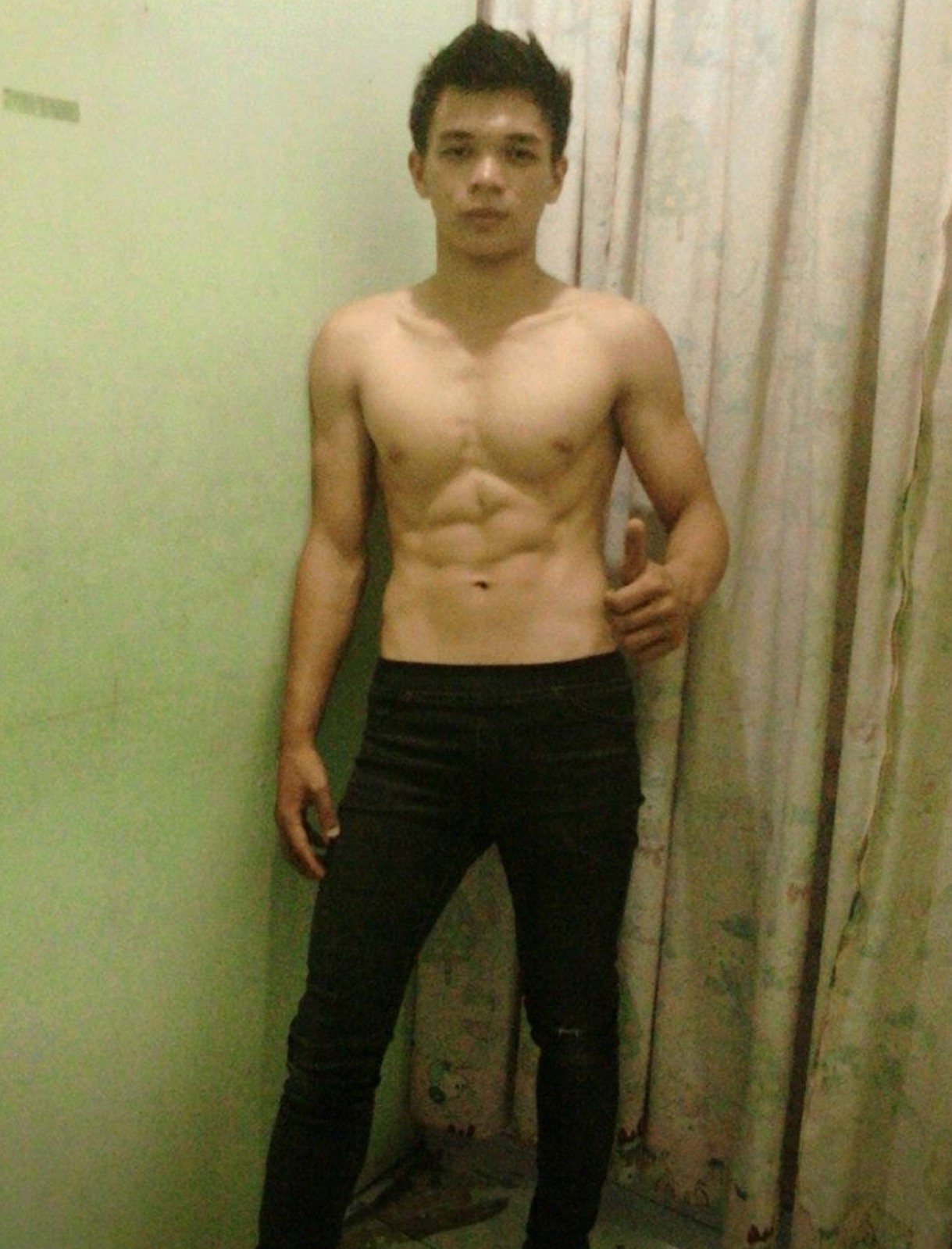 Faldyxxx On Twitter Td Siang Rendy Krja Jd Kuli Gnteng Tapi Nggak