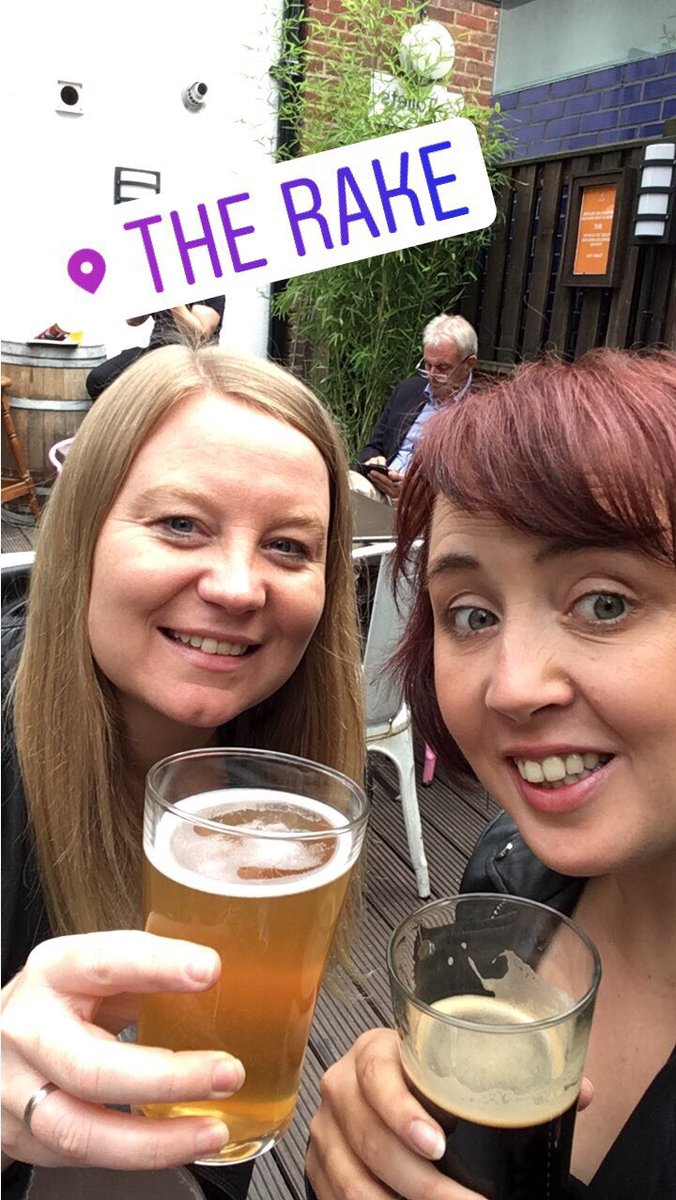 AnneliesGeneyn's tweet photo. When in London... @Rakebar  @Arnold_Magazine @SVanrafelghem #london #CraftBeer  #sofiesworld #iamarnie #wheninlondon https://t.co/OcHoK1xeT4