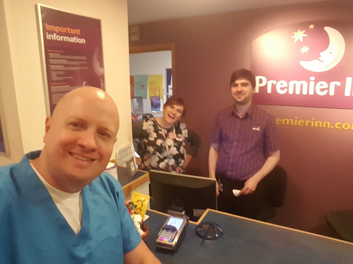 Last Surgery this time round in Chesher South, brilliant day and great to C everyone. Next week we start Call Paul! <a href="/placemadebyyou/">A Place Made By You</a> <a href="/SDEBDD/">simon ewins</a>