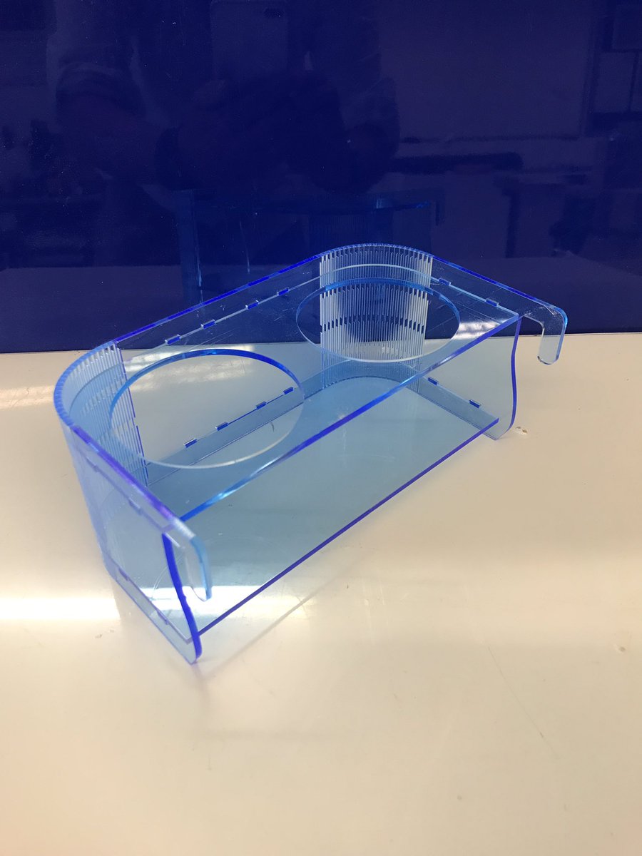 <a href="/AddSharks/">JustAddSharks Lasers</a> #veedubsplitscreen cup holder @Typoharvey