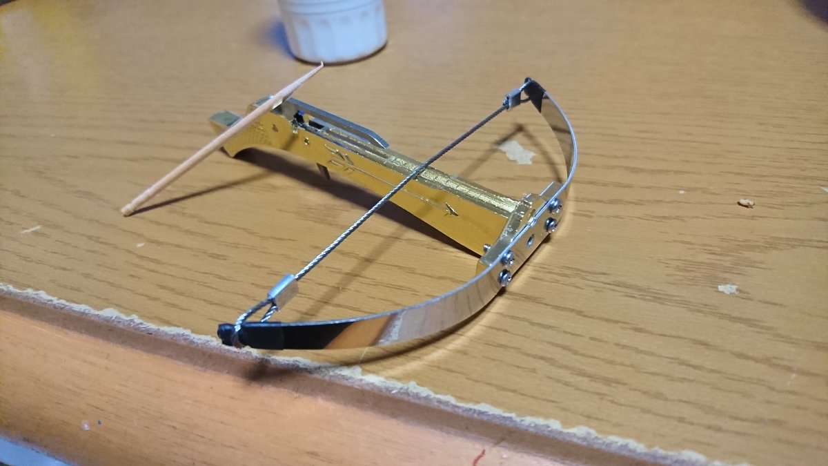 石灯籠 我买了牙籤弩 好厲害 つまようじボウガンを買ってみた 以外と威力あるな