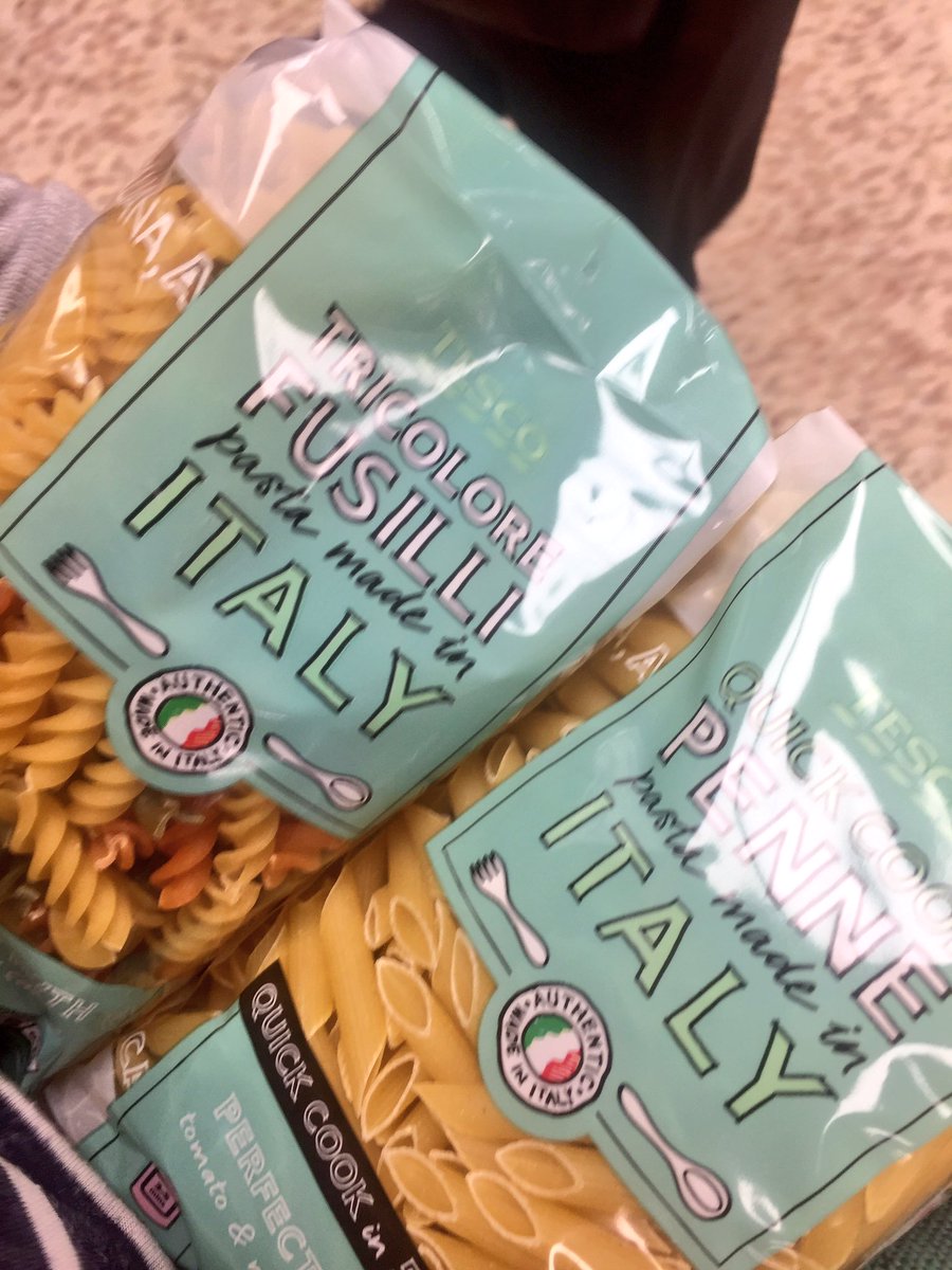 Did my little #gooddeed of the day &amp; popped a few bits in for <a href="/TruroFoodbank/">Truro Foodbank</a> who are in <a href="/TescoTruro/">Tesco Truro</a> today...go donate! ✨💕 #Truro #Cornwall x